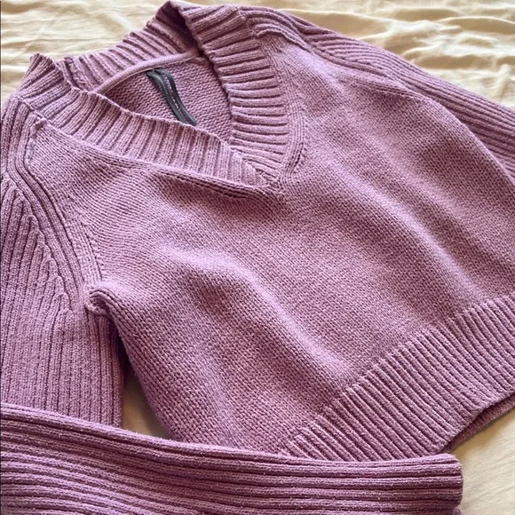 Anthropologie Lilac V-Neck Sweater - Picture 3 of 6